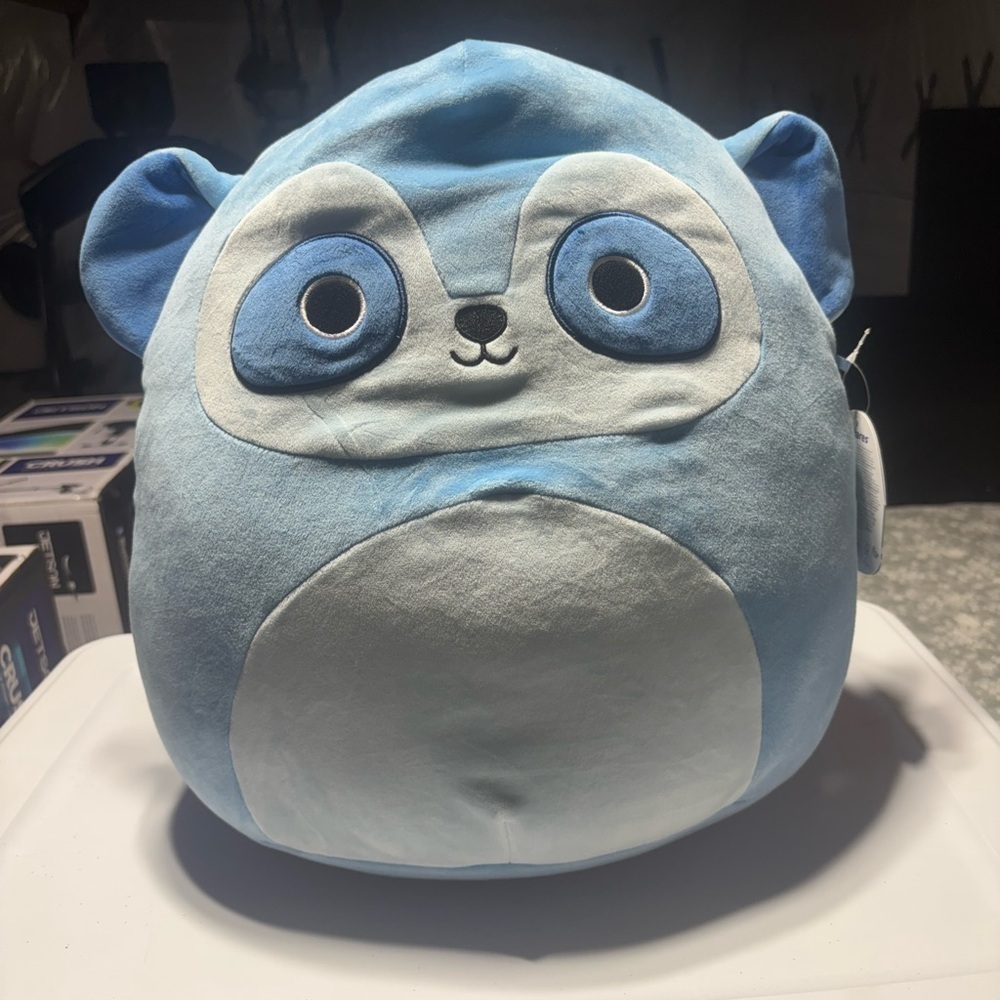 New Squishmallows 14" Blue Lemur Plush. - Picture 2 of 6